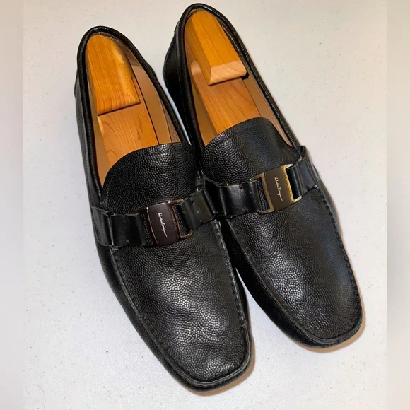 Salvatore Ferragamo Black Pebble Leather Loafers Mint Condition Salvatore Ferragamo Black Pebble Leather Loafers Mint Condition main image 4